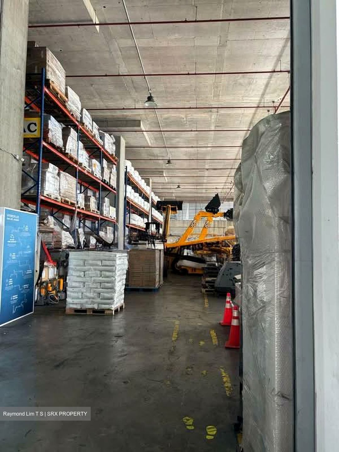 Tuas Avenue 20 (D22), Factory #581208551